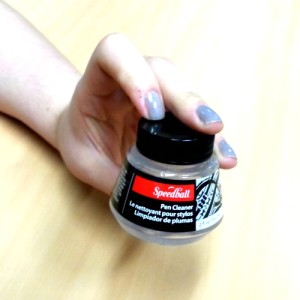Como Limpar Pena de Caligrafia